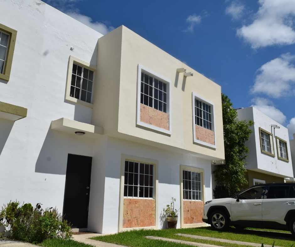 2 Level House for sale in Selvanova Playa del Carmen