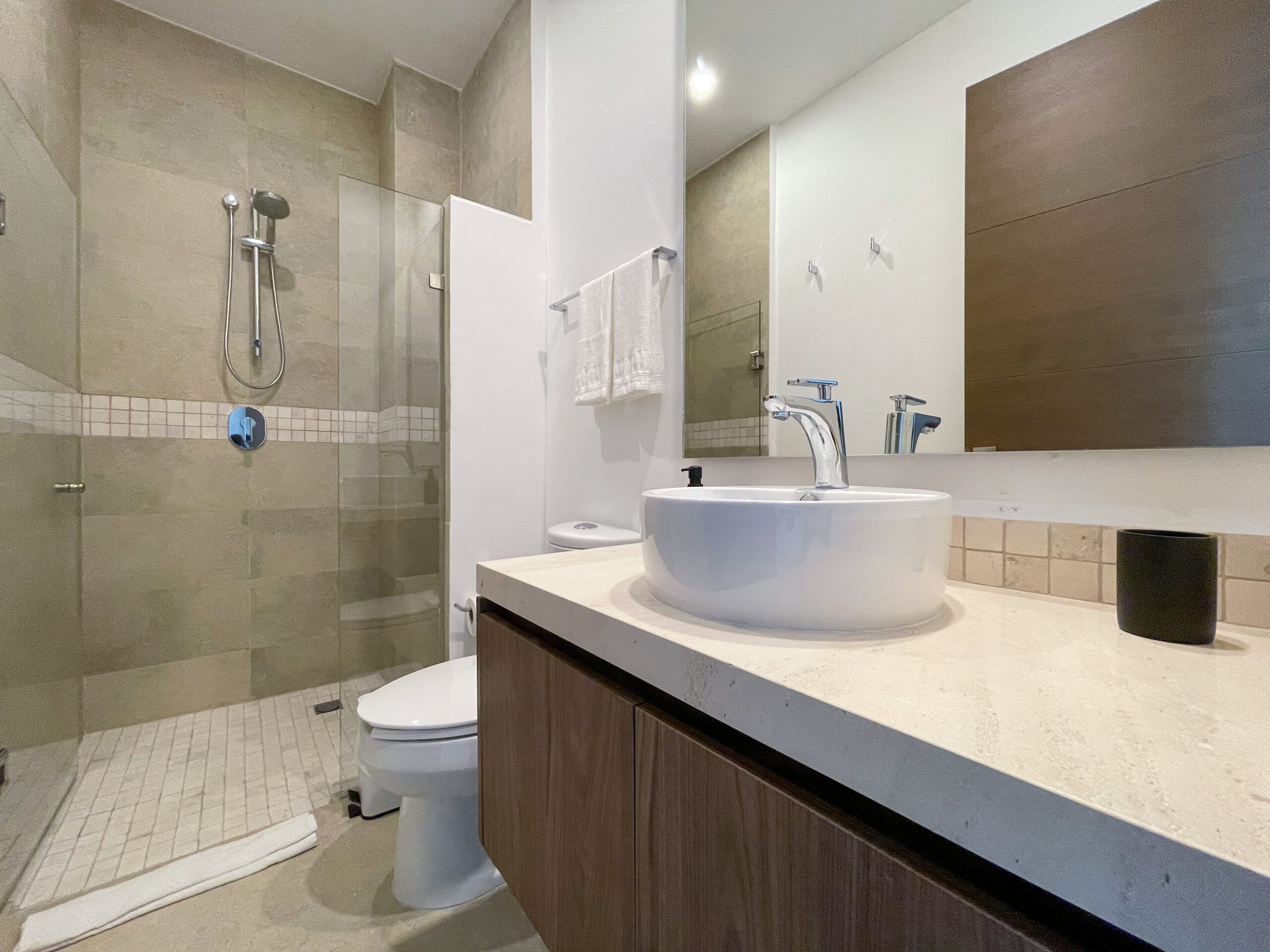 11 Bathroom 1