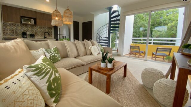 3 Full View with Balcony