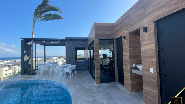 MY MENESSE IN PLAYA_-12