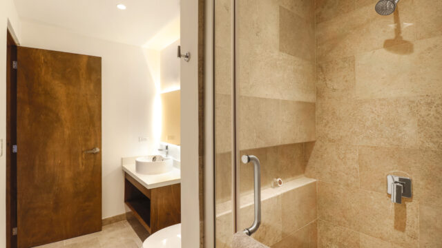 Recamara 1 baño vista 2
