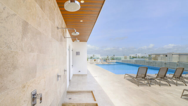 Roof top vista 9