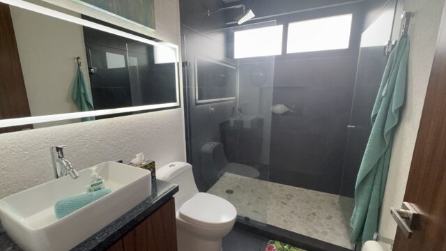 Second bedroom bathroom